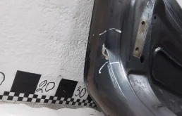 Крышка багажника для Renault Logan 2005 года на фотографиях