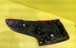 Фонарь внешний правый для Nissan Qashqai 2018 года на фотографиях