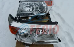 Фара ксенон левая для Toyota Land Cruiser 200 2007-2015