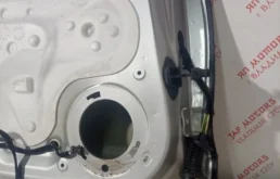 Дверь задняя левая для Citroen C4 2005 года на фотографиях