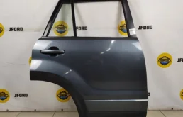 Дверь задняя правая для Suzuki Grand Vitara 2007 года на фотографиях