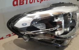 Фара правая для BMW 1er 2017 года на фотографиях