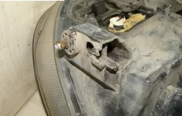 Фары для Mercedes-Benz S class 2002 года на фотографиях