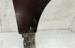 Крылья для Suzuki Grand Vitara 2015 года на фотографиях