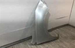 Крыло правое для Subaru Forester 2018 года на фотографиях