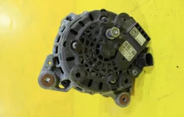 Генератор для Skoda Octavia 2020 года на фотографиях