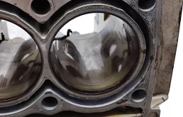 Двигатель без навесного для Mercedes-Benz C class 2015 года на фотографиях