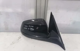 Стекла и зеркала для BMW 5er 2009 года на фотографиях