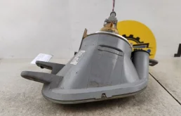 Противотуманка (ПТФ) передняя левая для Volvo XC90 2004 года на фотографиях