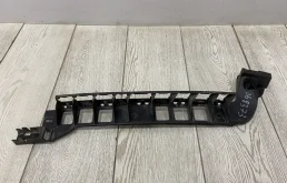 Направляющая бампера задняя правая для Skoda Octavia на фотографиях