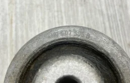 Рычаг передний правый верхний для Audi A6 2013 года на фотографиях