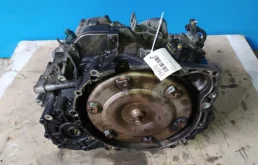 АКПП для Opel Vectra 2004 года на фотографиях