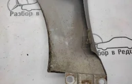 Крыло правое для Mercedes-Benz M class 2009 года на фотографиях