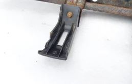 Усилитель заднего бампера для Hyundai Tucson 2008 года на фотографиях