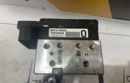 Блок ABS для Lexus RX 2015 года на фотографиях