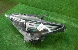 Фара левая для Mazda CX 5 2022 года на фотографиях