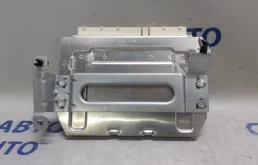 Блок управления пневмоподвеской для Volkswagen Touareg на фотографиях