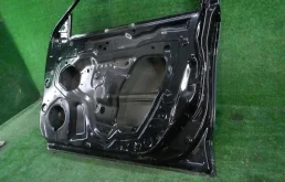 Дверь передняя правая для Nissan X-Trail 2016 года на фотографиях