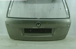 Крышка багажника для Skoda Octavia 2003 года на фотографиях