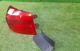 Фонарь левый для Volkswagen Tiguan 2015 года на фотографиях