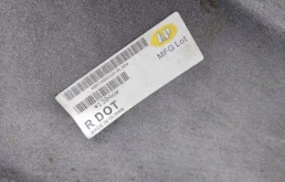 Крылья для BMW 3er 2006 года на фотографиях