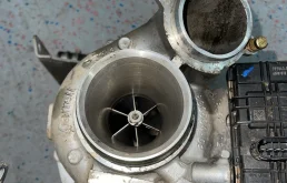 Турбина для BMW 7er 2015 года на фотографиях