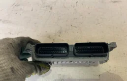 Блок управления АКПП для Citroen C4 2014 года на фотографиях