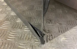 Дверь передняя левая для Volkswagen Passat 2010 года на фотографиях