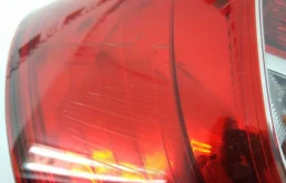 Фонарь левый для Renault Logan 2008 года на фотографиях