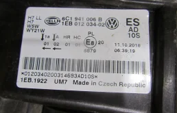 Фара правая для Volkswagen Polo 2018 года на фотографиях