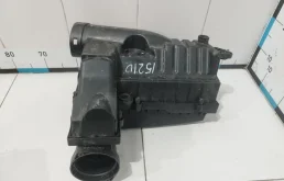 Корпус воздушного фильтра для Skoda Octavia 2008 года на фотографиях