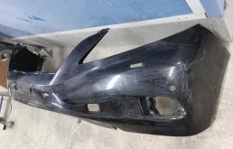 Бампер передний для Lexus RX 2005 года на фотографиях