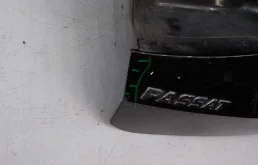 Дверь багажника для Volkswagen Passat 2016 года на фотографиях