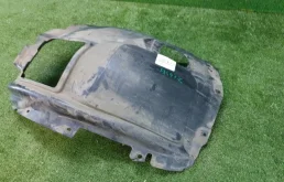 Подкрылок передний правый для BMW X3 2023 года на фотографиях