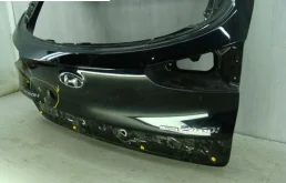 Дверь багажника для Hyundai Tucson 2021 года на фотографиях