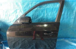 Двери для BMW X3 2008 года на фотографиях