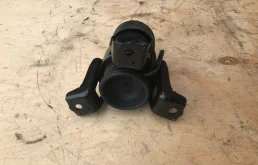 Подушка двигателя передняя левая нижняя для Nissan Teana на фотографиях