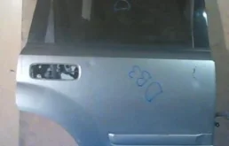 Дверь задняя правая для Nissan X-Trail 2006 года на фотографиях