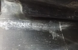 Усилитель переднего бампера для Mercedes-Benz GLK class 2009 года на фотографиях