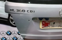 Крышка багажника для Mercedes-Benz M class 2010 года на фотографиях