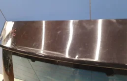 Крышка багажника для Opel Astra 2017 года на фотографиях