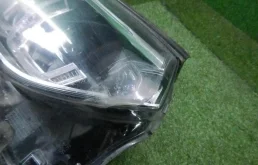Фара ксенон правая для BMW X3 2018 года на фотографиях