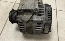 Генератор для Audi A6 2012 года на фотографиях