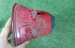 Фонарь левый для Volkswagen Tiguan 2012 года на фотографиях