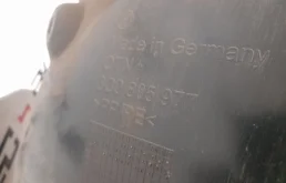 Подкрылок передний левый для Volkswagen Passat 2010 года на фотографиях