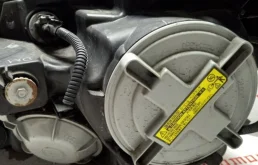 Фары для Toyota Avensis 2018 года на фотографиях