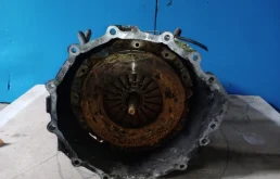 МКПП для Mitsubishi Pajero 2001 года на фотографиях