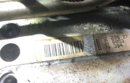 Двигатель без навесного для Volkswagen Caddy 2000 года на фотографиях